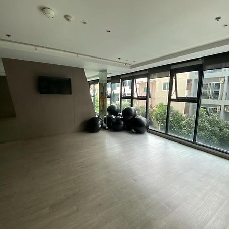 Appartement The Base In Pattaya Extérieur photo