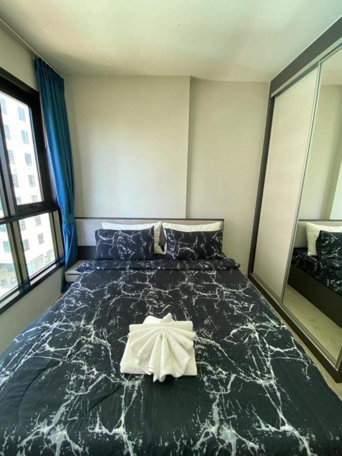 Appartement The Base In Pattaya Extérieur photo