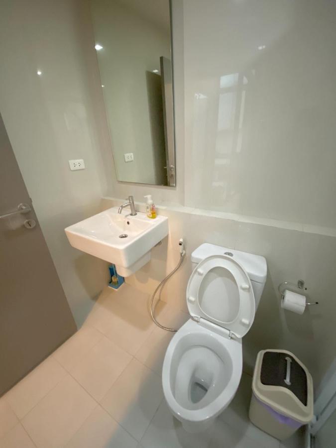 Appartement The Base In Pattaya Extérieur photo