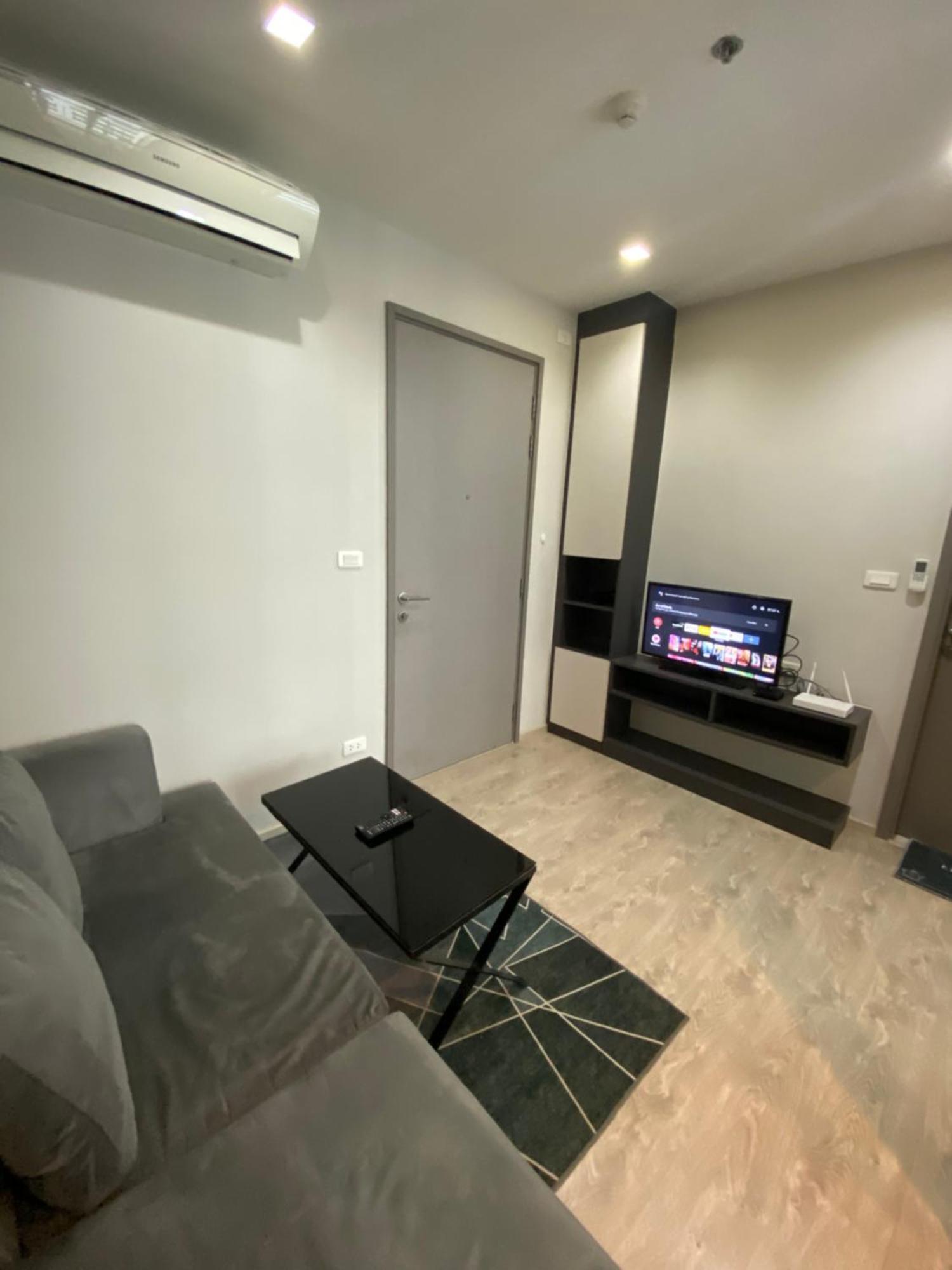 Appartement The Base In Pattaya Extérieur photo